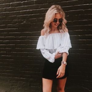 Meet your Posher, Courtney